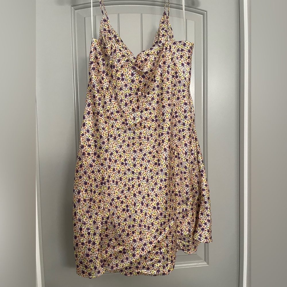 Zara mini dress in floral print